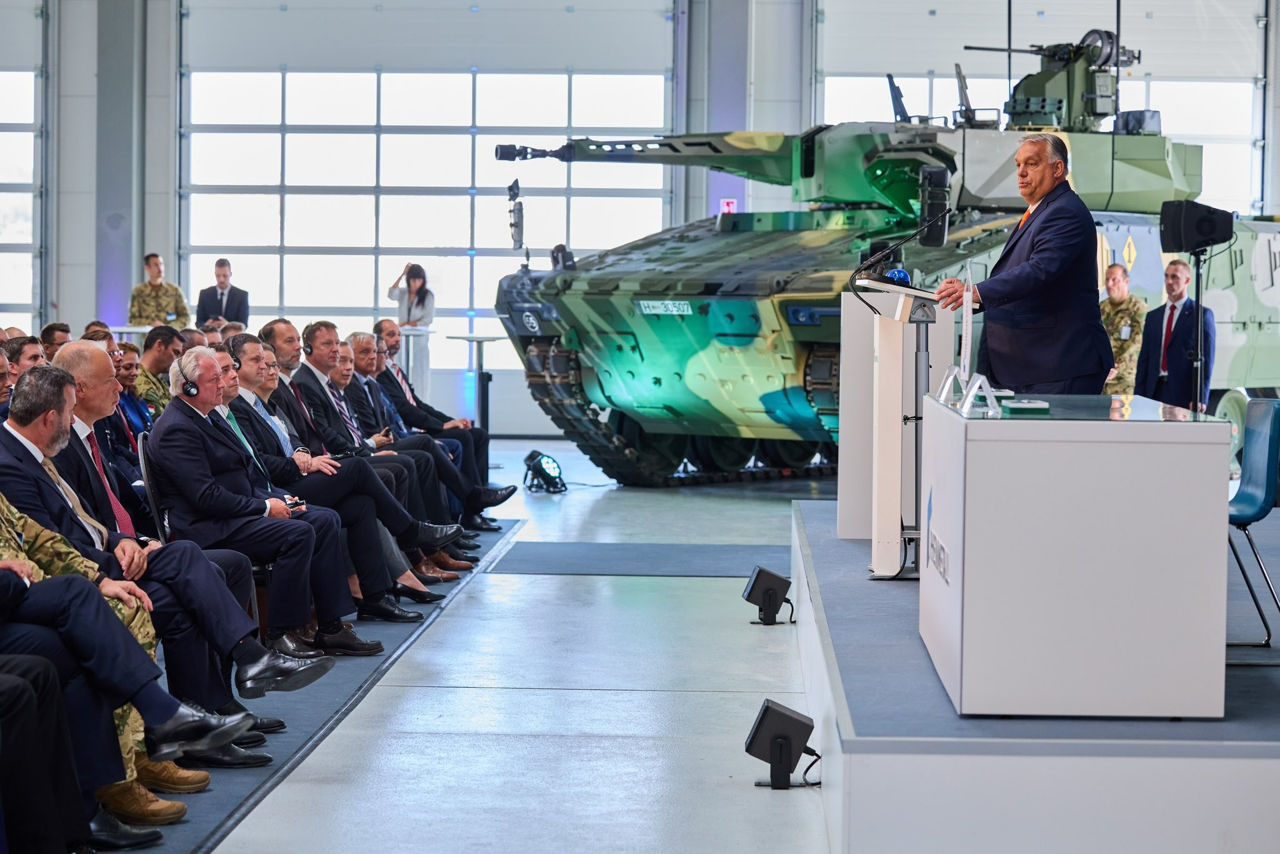 В Венгрии открылся завод Rheinmetall, где будут производить самые современные БМП.