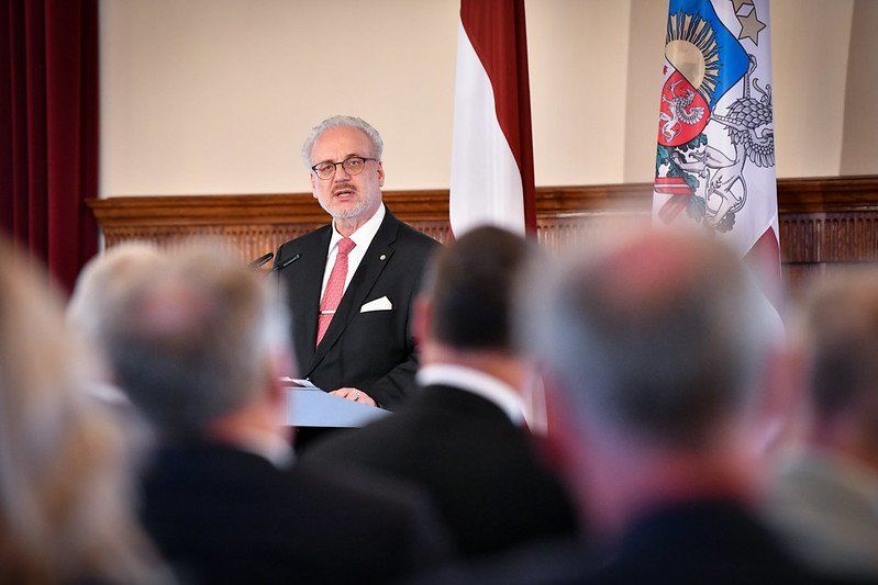 Президент Латвии назвал Белоруссию безопасной страной.