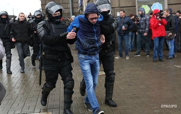 В Беларуси прошла волна задержаний оппозиционеров.