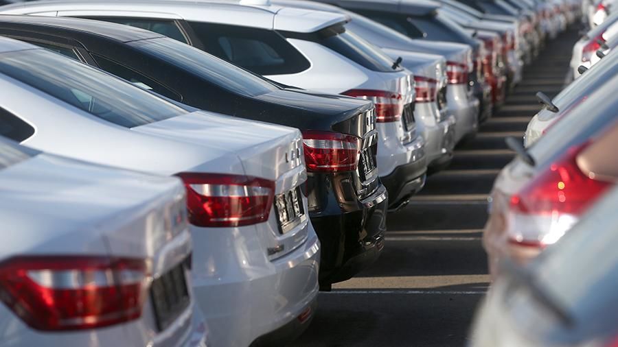 Продажи автомобилей Lada в странах ЕС с начала года упали на 42%.