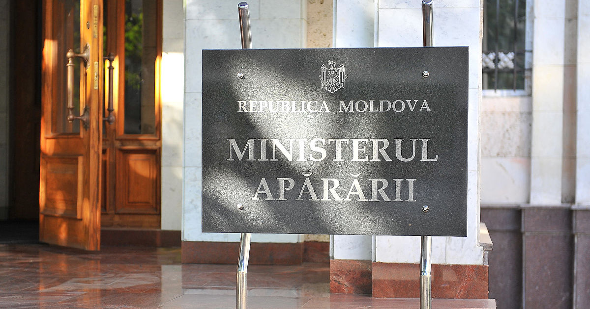 Ministerul Apărării, despre experții britanici: Este o cooperare tehnică care nu încalcă statutul de neutralitate.