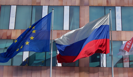 Ранее сообщалось, что Евросоюз планирует расширить черный список по Украине в отношении 19 человек