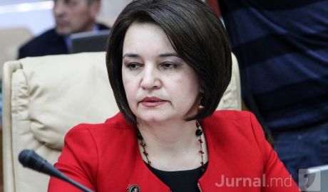 Monica Babuc: Închiderea şcolilor nu a adus beneficii. Foto: jurnal.md
