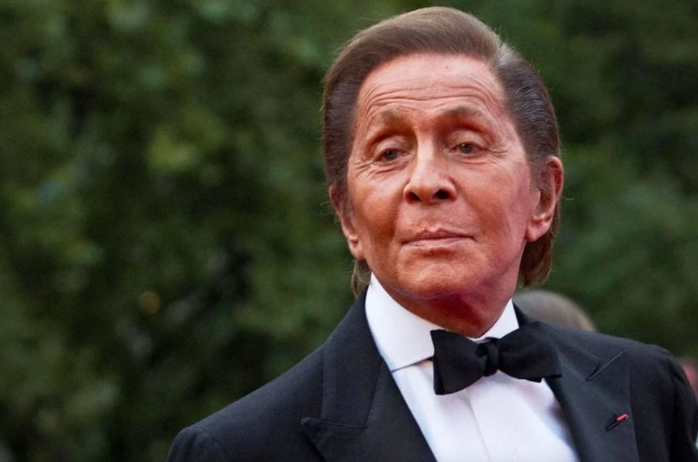 Trei persoane pretind la moștenirea de 2 miliarde de dolari a creatorului de modă Valentino Garavani.