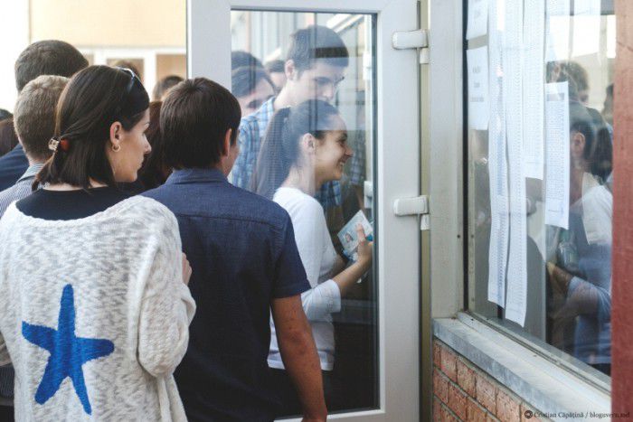 Cinci elevi eliminați pentru copiat. Foto: bloguvern.md