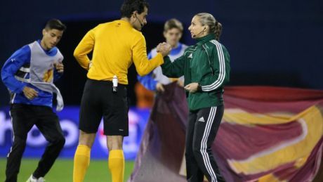 Partida dintre Moldova şi Rusia va avea şi un arbitru femeie.
