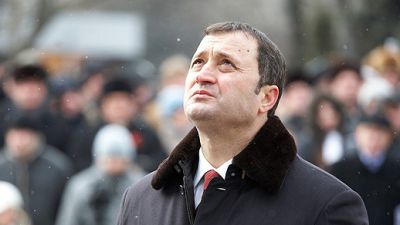 Vlad Filat, surprins astăzi în afara penitenciarului