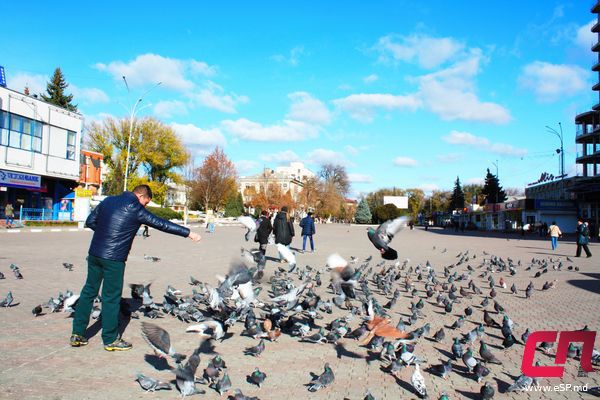 С центральной площади уберут киоски, павильоны и рекламные щиты.