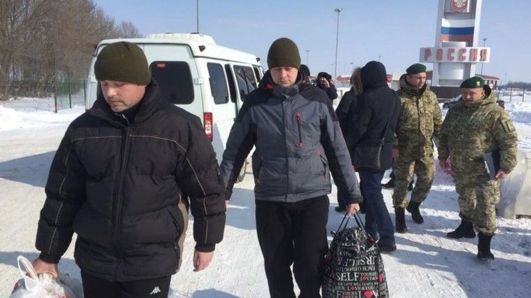 Rusia i-a întors Ucrainei 2 grăniceri pe care i-a răpit în 2017