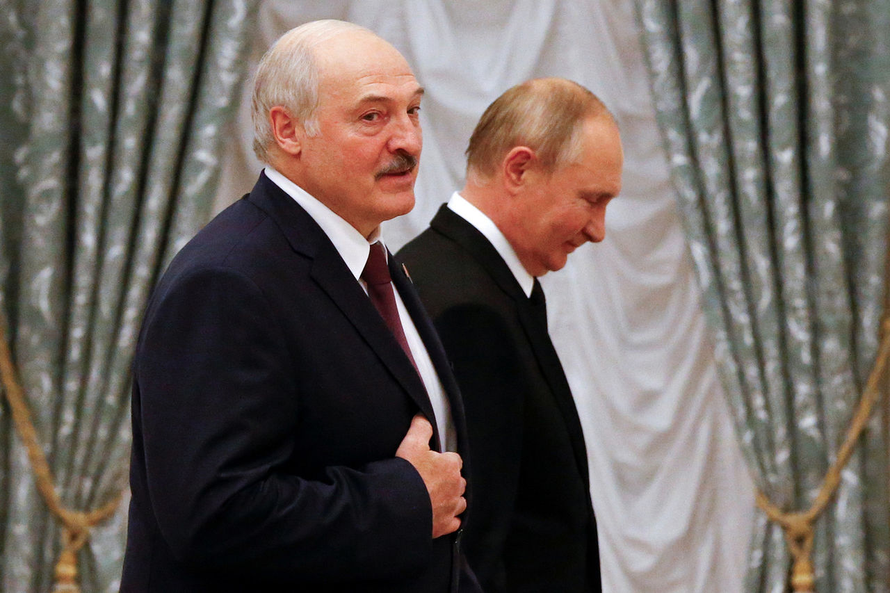 Лукашенко: Белоруссия может стать «единой базой» с Россией в случае угрозы.