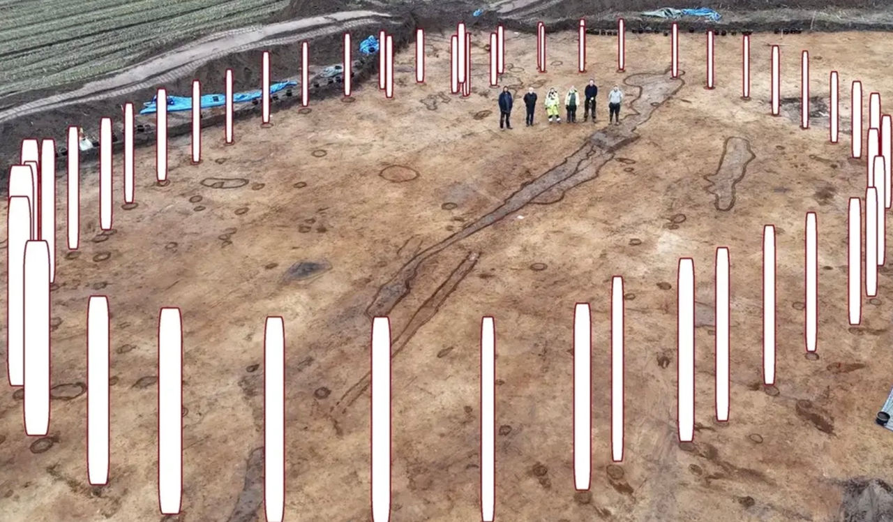 Arheologii danezi au descoperit un cerc misterios la 1.000 de kilometri de Stonehenge.