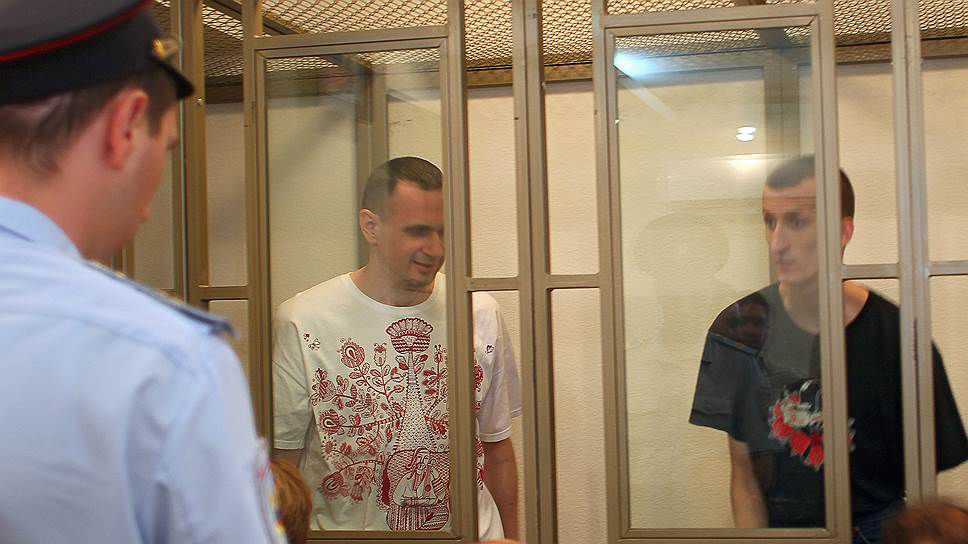 Адвокаты просили вынести оправдательный приговор, а сами подсудимые призвали слушателей «повторить Евромайдан».