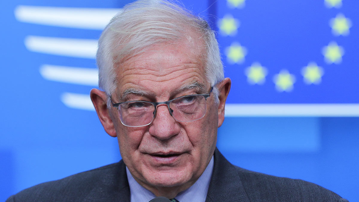 Боррель: ЕС не будет отправлять в Украину истребители.