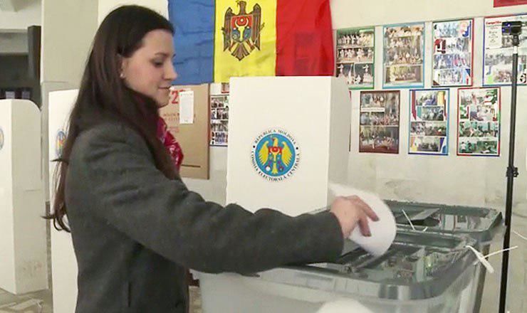 Лоредана Гараз впервые проголосовала на выборах. 