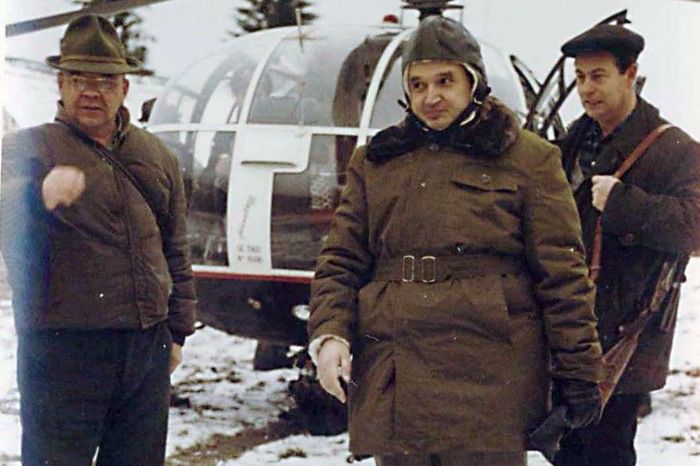 Arma de vânătoare a lui Nicolae Ceauşescu, scoasă la licitaţie. 