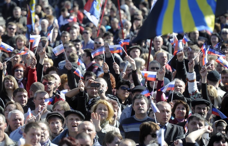 Митинг сторонников пророссийских сил в Донецке. Фото: ИТАР-ТАСС/ Дмитрий Рогулин