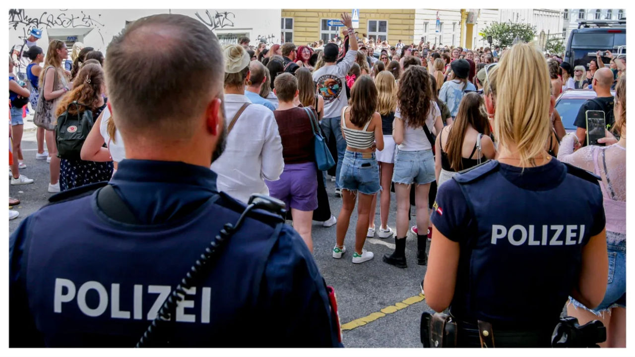 В Германии осудили подростка, причастного к попытке теракта на концерте Тейлор Свифт.