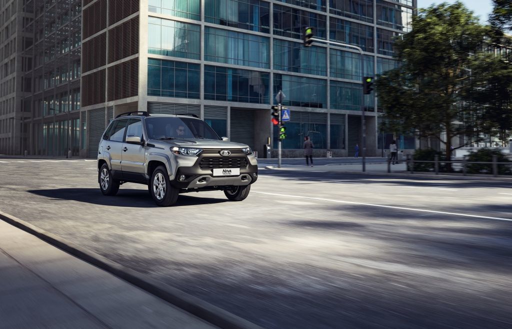 Внедорожник Lada 4x4 получил новое имя.