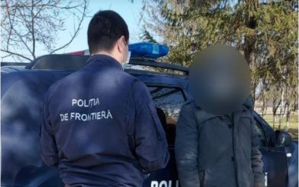 На КПП Чадыр-Лунга-2 задержали мужчину, объявленного в розыск.