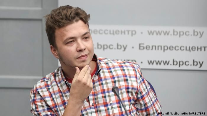Аккаунт оппозиционера Протасевича в Twitter вновь доступен.