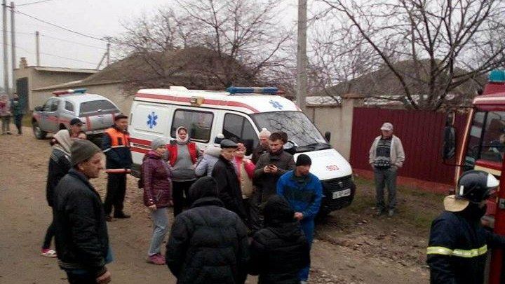 Tatăl minorului care şi-a împuşcat prietenul din imprudenţă a fost reţinut. 