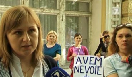 Reprezentanţii Primăriei susţin că cele două tabere trebuie să ajungă la un compromis. Foto: jurnal.md