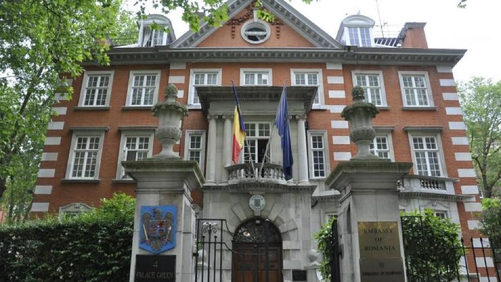 Посольство Румынии в Лондоне задолжало за аренду резиденции посла.
