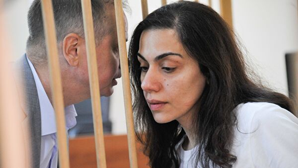 Суд Москвы 23 июня проверит законность приговора Карине Цуркан, осужденной за шпионаж.