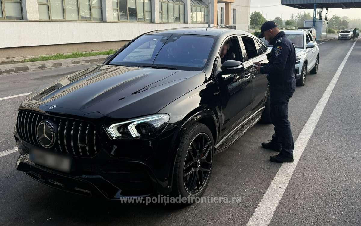 Молдаванин, укравший в Бельгии косметики на 3 млн евро, задержан на КПП Албица.