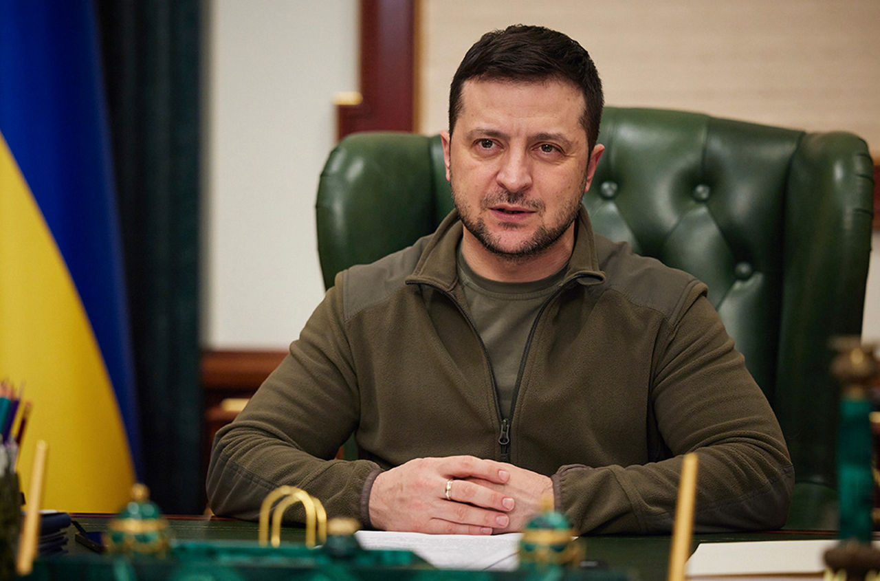 Зеленский советует россиянам митинговать, а не воевать: Не видели трупов.