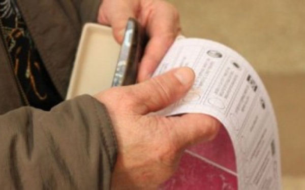 Dupa ce ieri au fost declarate peste 68 de mii de voturi anulate, astazi, numarul a scazut pana la 55 de mii.