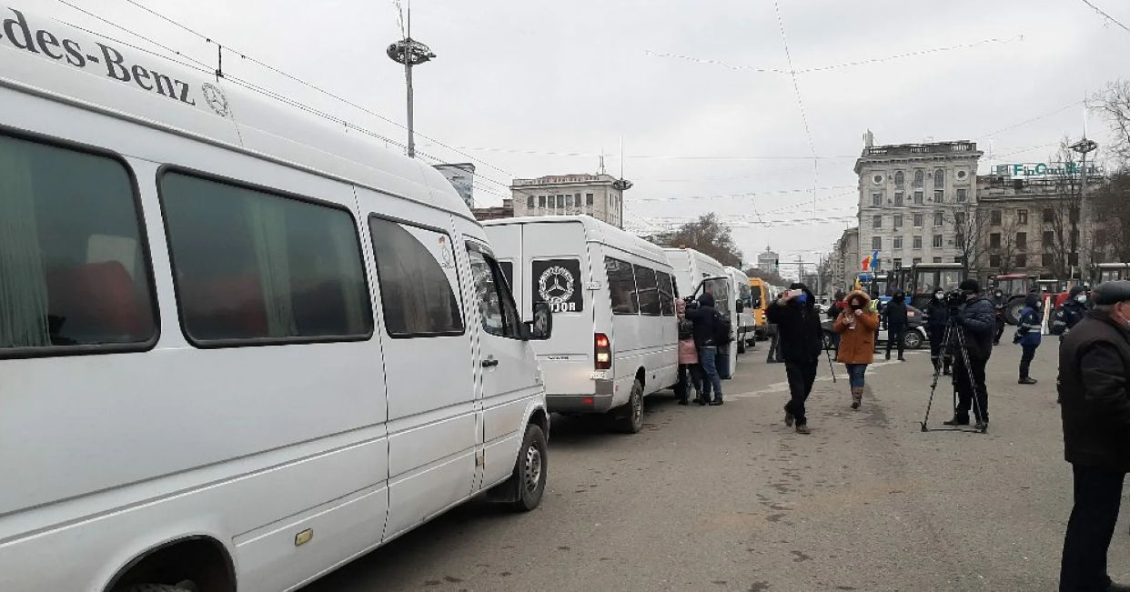 Транспортники предупредили о новой акции протеста в центре Кишинева.