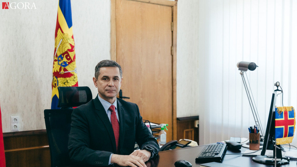 Министр обороны Молдовы обсудил сотрудничество с представителем Великобритании. Фото: agora.md