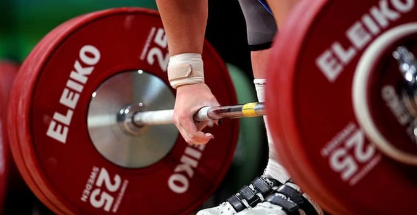 Peste 200 de halterofili au fugit de la un turneu din India din cauza controlului antidoping.