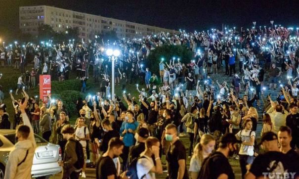 В Белоруссии число заразившихся коронавирусом за сутки выросло более чем на 100.