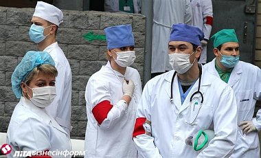 Так, с 1 сентября по 31 октября все обладающие или еще не приобретшие полисы мог выбрать любое медицинское учреждение первичной помощи.