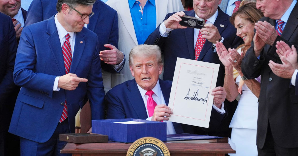Trump a semnat proiectul „mare și frumos” de lege fiscală.