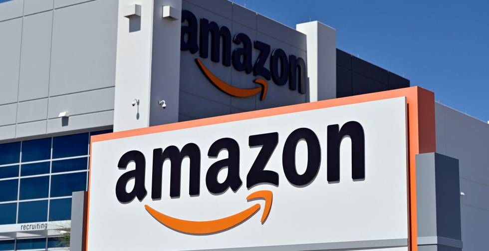 Amazon получил в США разрешение на доставку посылок дронами.