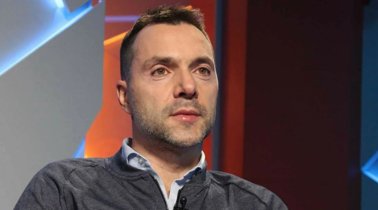 Арестович: Массового трибунала над "азовцами" не будет.