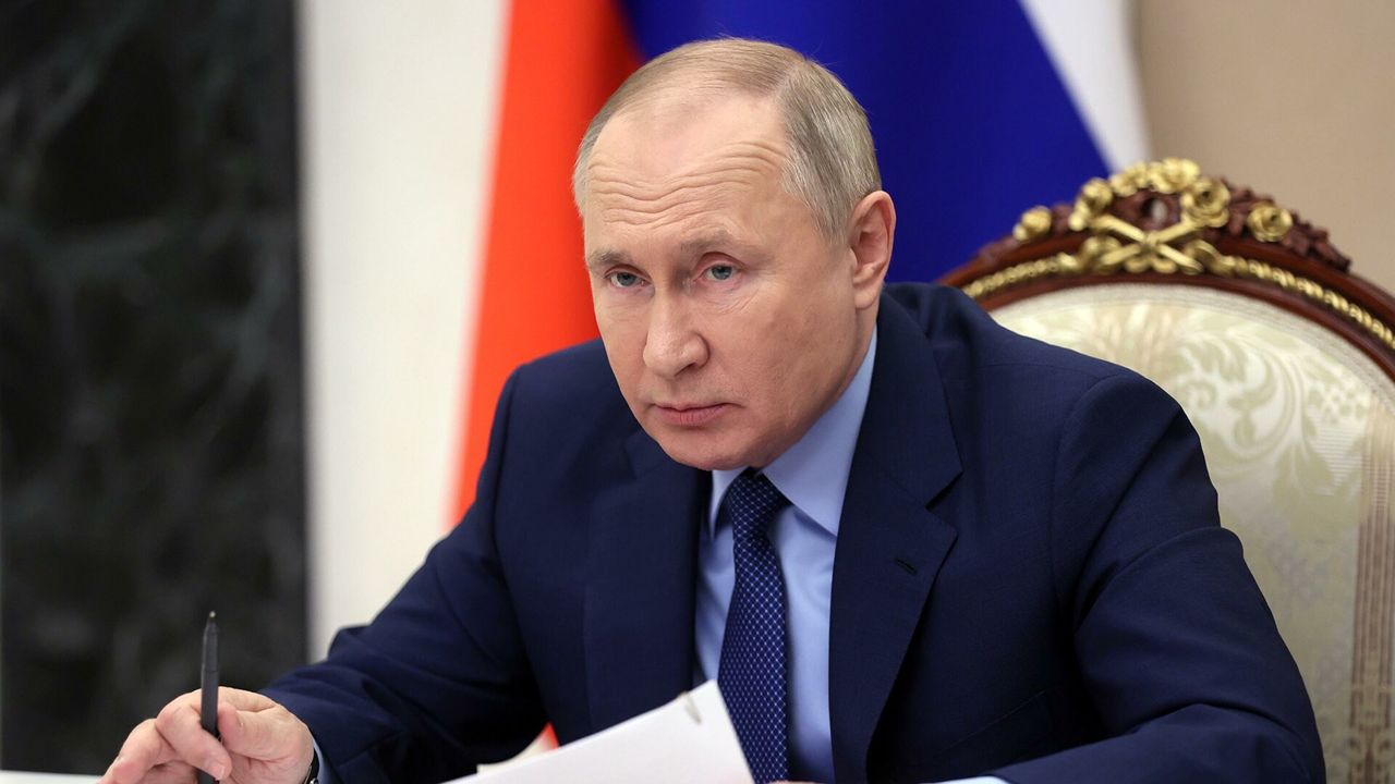 Путин: Происходящее в Донбассе напоминает геноцид.
