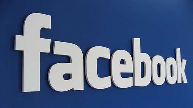 Facebook хранит пользовательские данные отдельно от корпоративной сети.