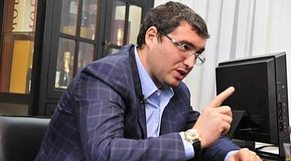 Мы дождемся официального отказа Министерства юстиции, а после этого, ответим таким же беспределом, сказал Усатый.