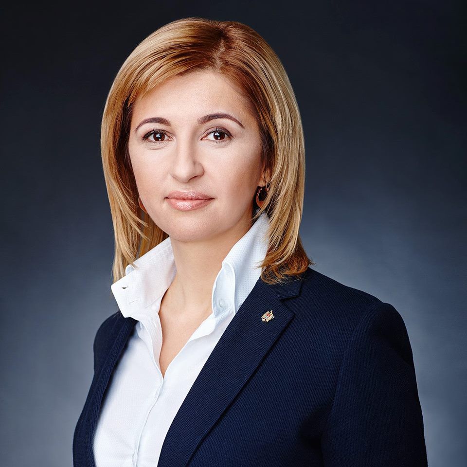 "Мы ценим Ирину Влах как мудрого, опытного, внимательного политика и общественного деятеля".