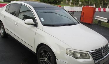 O moldoveancă s-a pomenit în Belarus cu automobilul confiscat