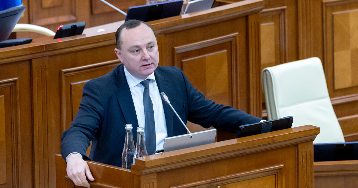 Batrîncea: Oamenii nu se vor întoarce acasă atâta timp cât locuințele sunt inaccesibile și creditele prea scumpe.
