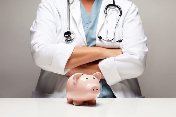 Salariul lucrătorilor medicali ar putea să crească de la 1 iulie. Foto: mednews.md