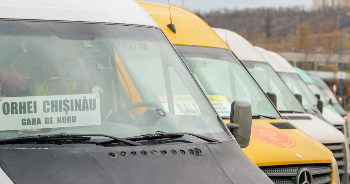 Перевозчики намерены приостановить около 80% рейсов с 26 марта.