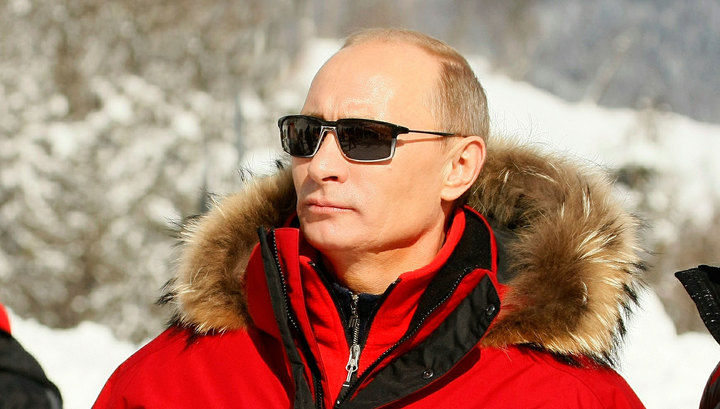 Путин будет смотреть на Новый год свое телеобращение с близкими людьми.
