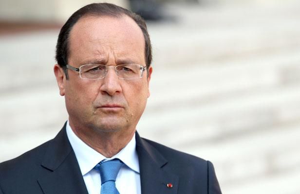 Franţa este "în război" împotriva terorismului, afirmă preşedintele Francois Hollande. Foto: globalresearch.ca