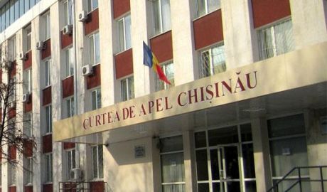 Curtea de Apel Chişinău critică intenţia avocaţilor privind greva generală.